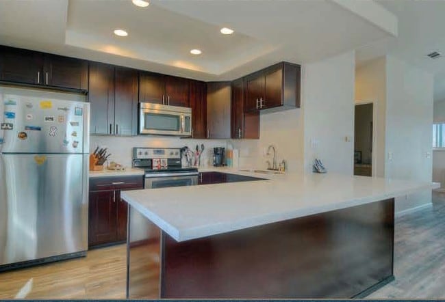 Interior Photo - Emerald Pacific