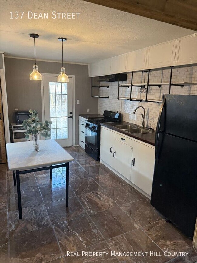 Foto del edificio - 137 Dean St