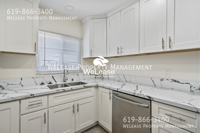 Building Photo - 740 S 46th St