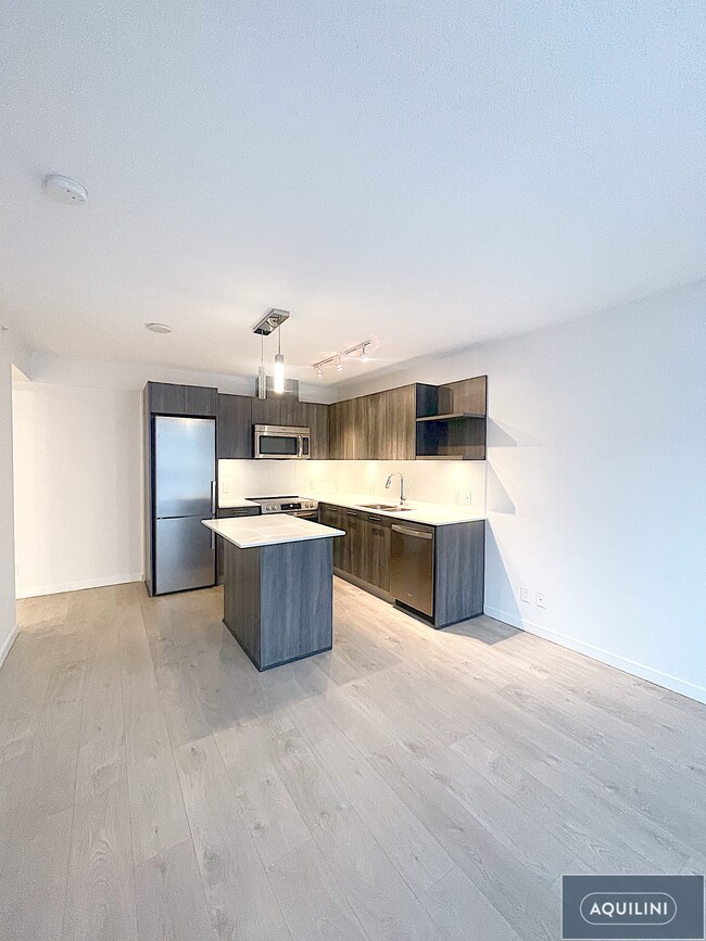 Building Photo - 685 Pacific Blvd