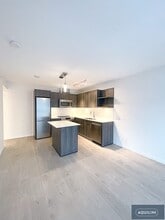 Building Photo - 685 Pacific Blvd