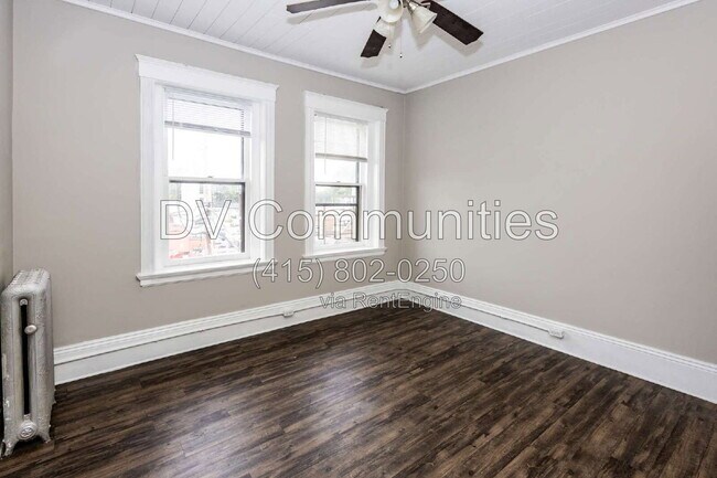 Foto del edificio - 4088 Erie St