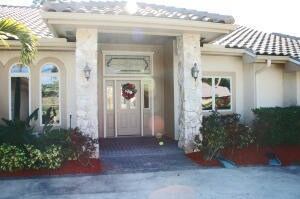 Building Photo - 1318 SW Cottonwood Cove