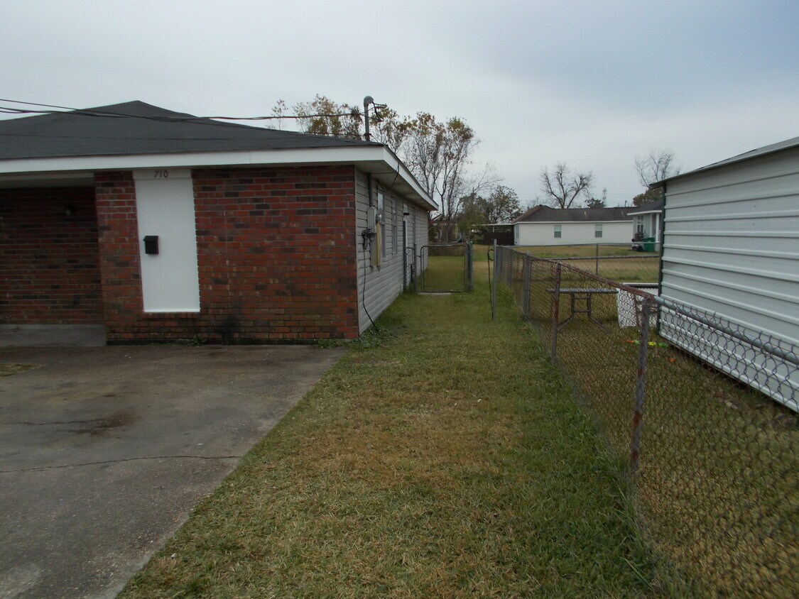 Foto principal - 710 24th St