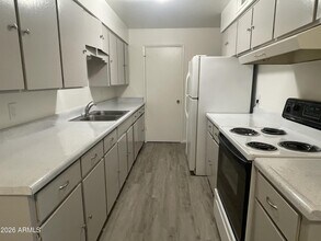 Building Photo - 4719 N 15th Ave