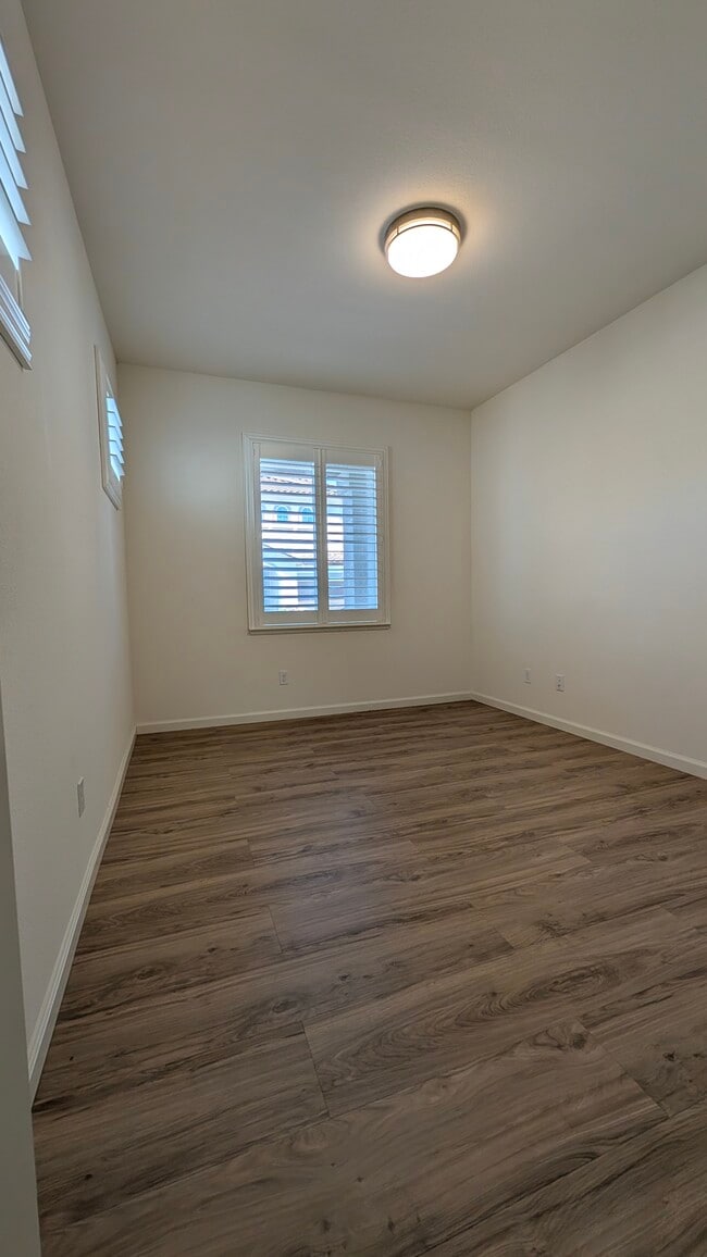 Building Photo - 1140 Bonino Way