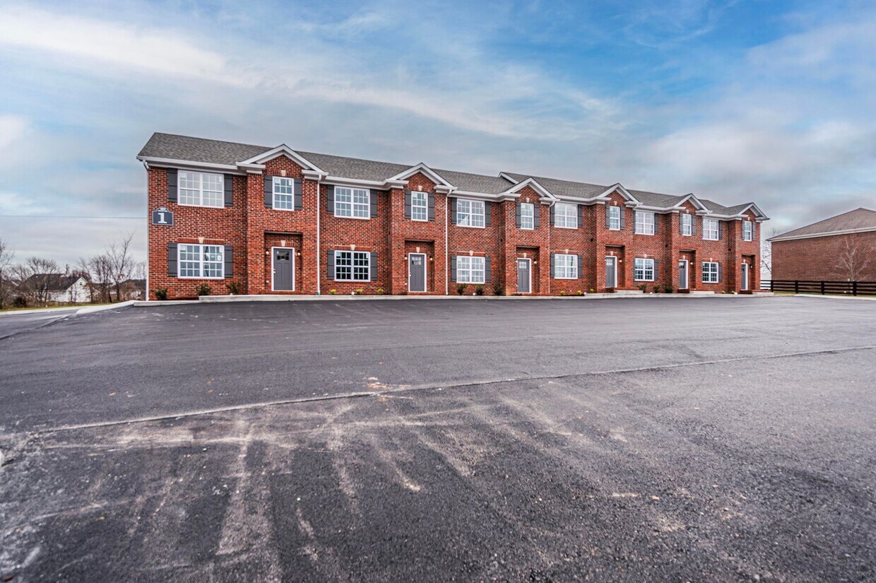 Building Photo - 131 Audley Court 312