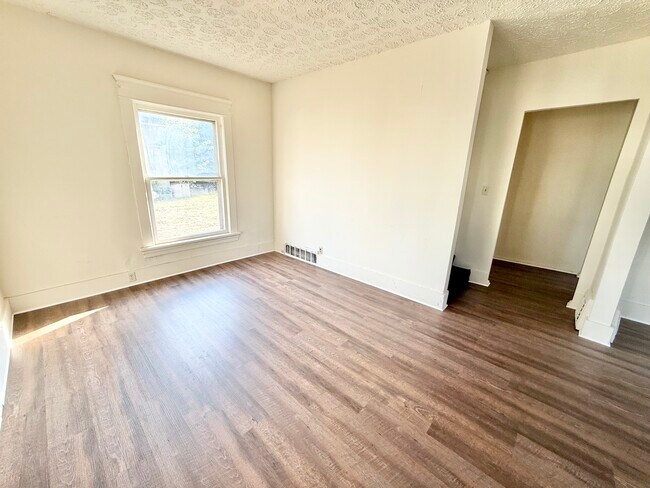 Foto del edificio - 1507 Garfield Ave SW
