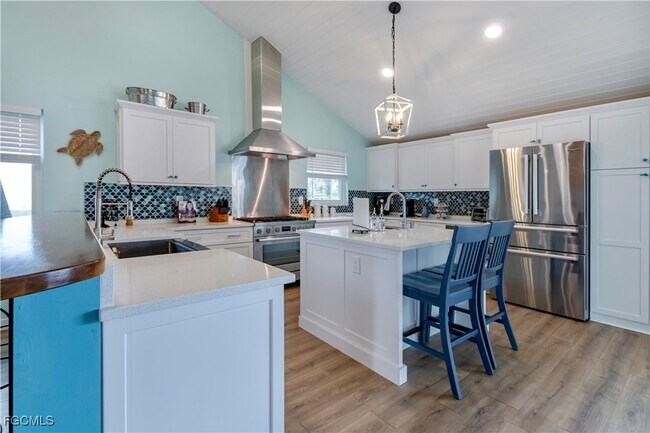 Building Photo - 2372 Baybreeze St