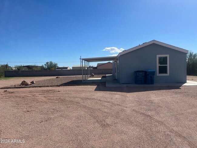 Foto del edificio - 3045 Junction St