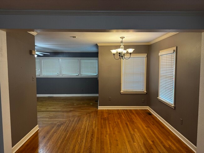 Building Photo - 4872 Carnes Ave