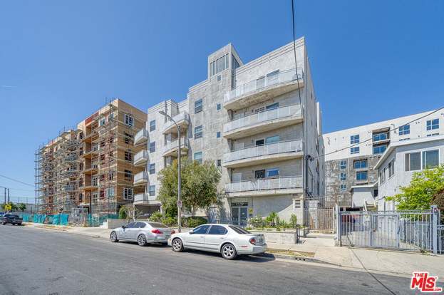 Building Photo - 1025 Dewey Ave