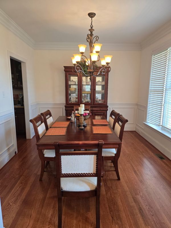 Foto del edificio - 2017 Grey Oaks Park Ln