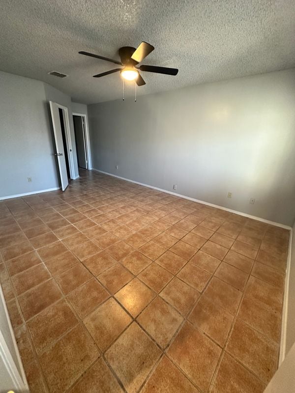 Building Photo - 5718 Jones Falls Dr