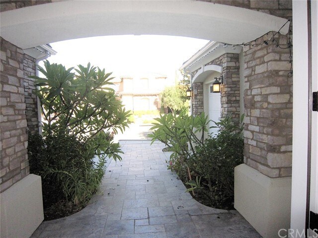 Building Photo - 4415 Dartmouth Dr