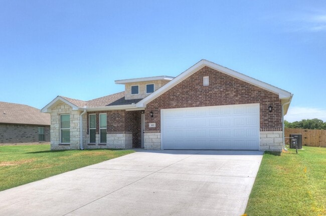 Building Photo - 802 Delaney Dr