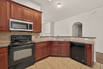 Building Photo - 5006 Juniper Walk Ln