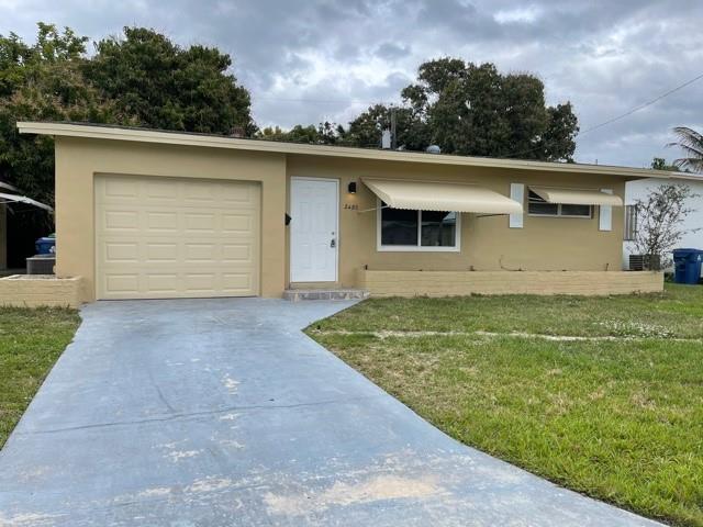 Foto principal - 2480 NW 81st Ter
