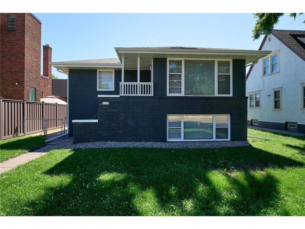 Primary Photo - 1284 Snelling Ave N