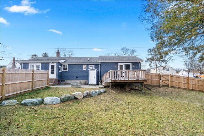 Foto del edificio - 16 Brownlee Blvd