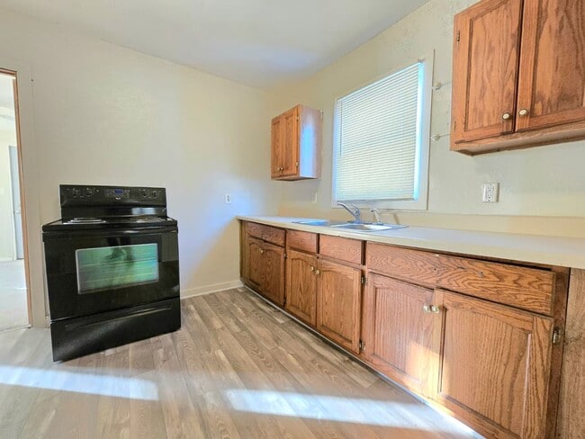 Foto del edificio - 1213 Fremont St