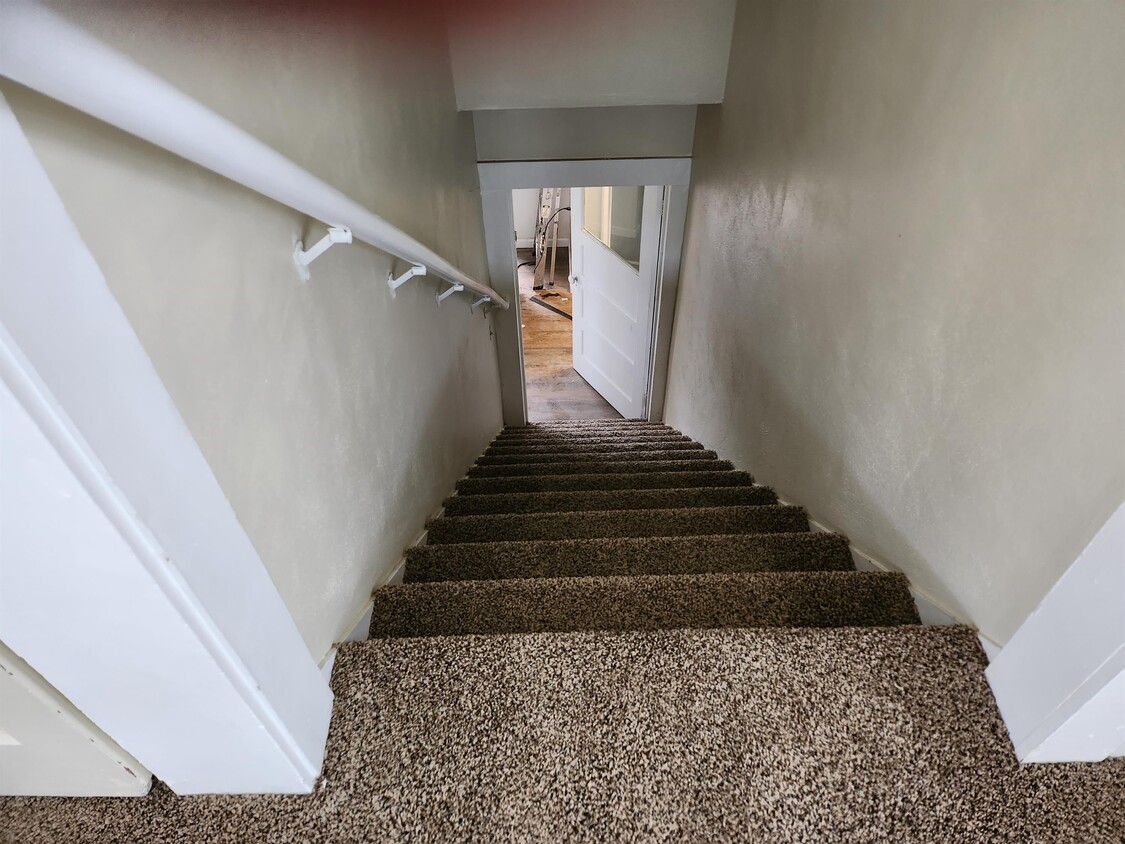 Foto principal - 12858 S McCall Ave