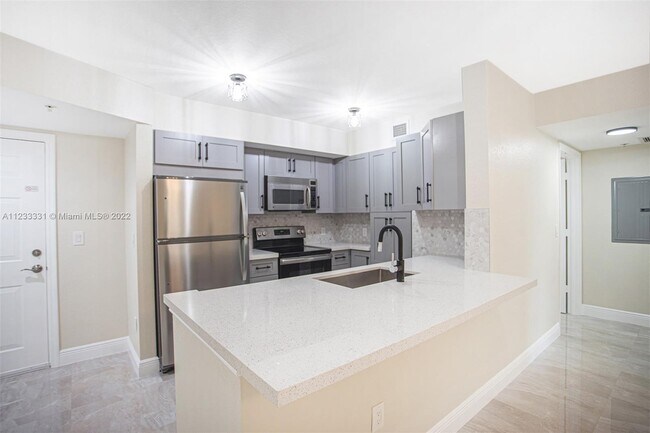 Building Photo - 6777 Heritage Grande