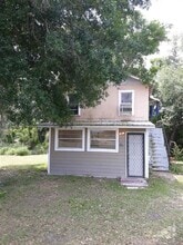 Building Photo - 414 1/2 S Miami St