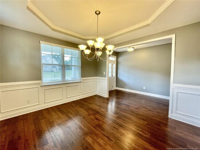 Building Photo - 227 Bison Ln