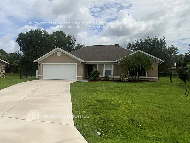 Building Photo - 96 Purus St