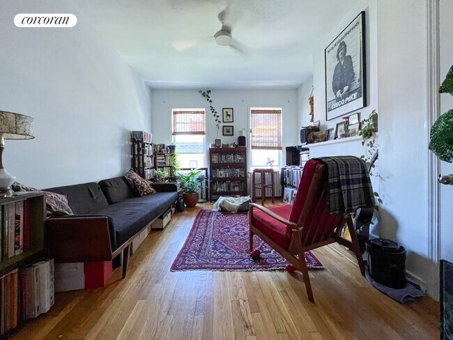 Foto del edificio - 315 Eckford St