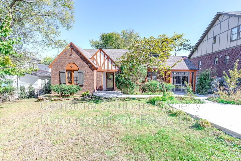 Foto principal - 502 32nd Ave S