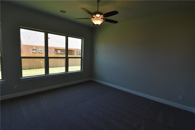 Foto del edificio - 3750 E Palm Valley Blvd