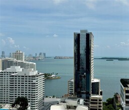 Building Photo - 1010 Brickell Ave