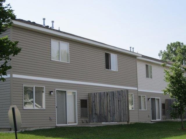 Building Photo - Rosewood Manor Townhomes