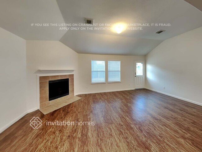 Building Photo - 19122 Canaras Ct