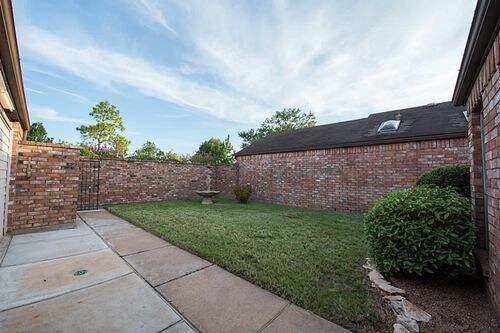 Building Photo - 13102 Worthington St