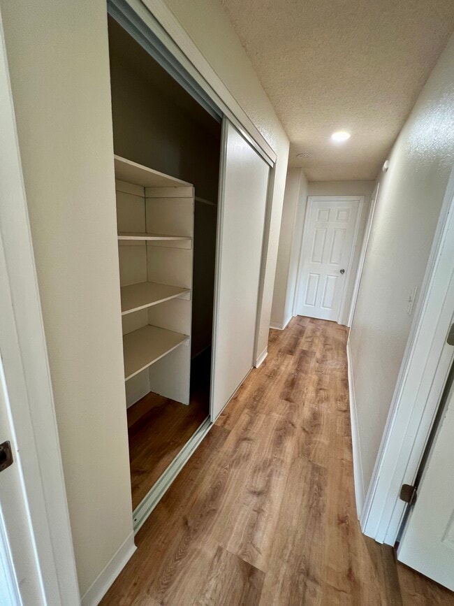 Building Photo - 632 N Tweedt St