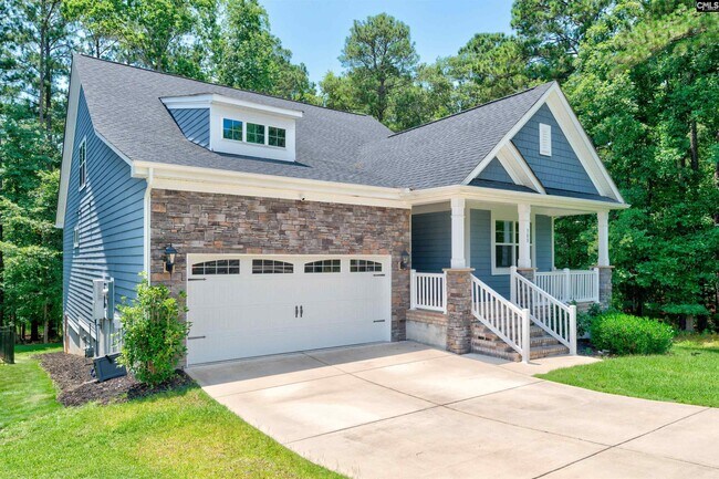 Building Photo - 300 Sunnycrest Ln