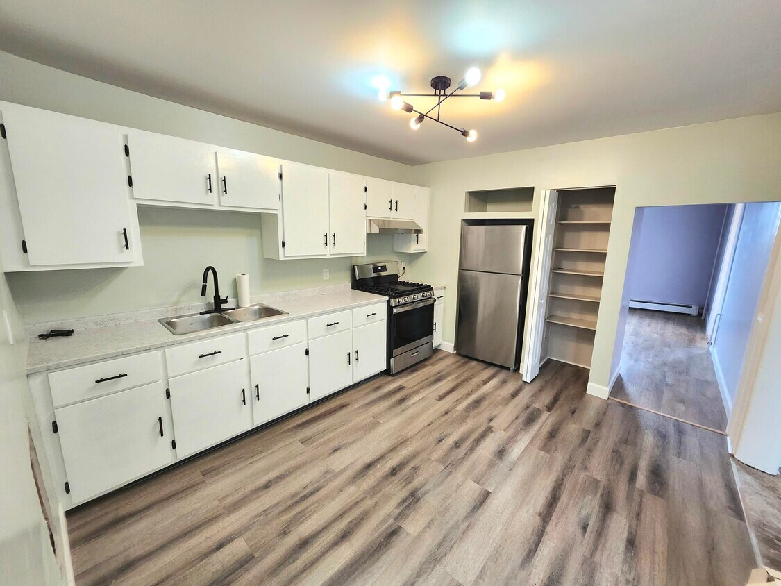 Photo principale - 309 Duke St W