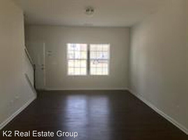 Building Photo - 3 br, 2.5 bath House - 243 Village Creek Way
