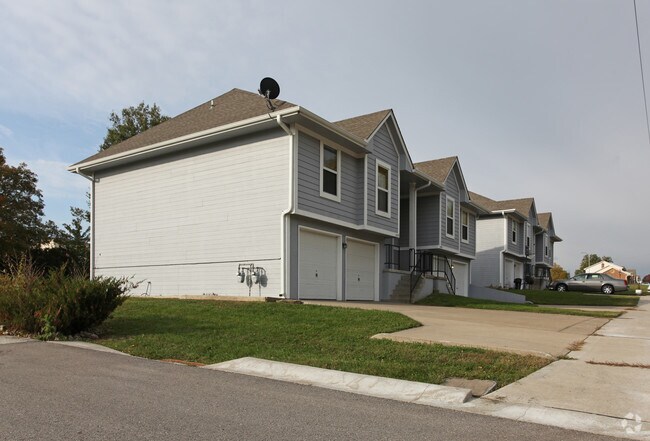 Foto del edificio - 4421-4427 E 139th St