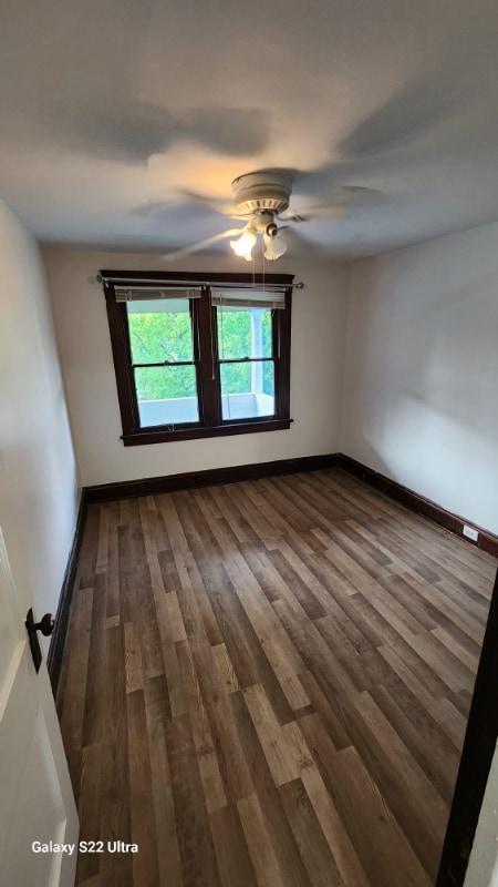 Photo - 16108 Parkgrove Ave Apartment