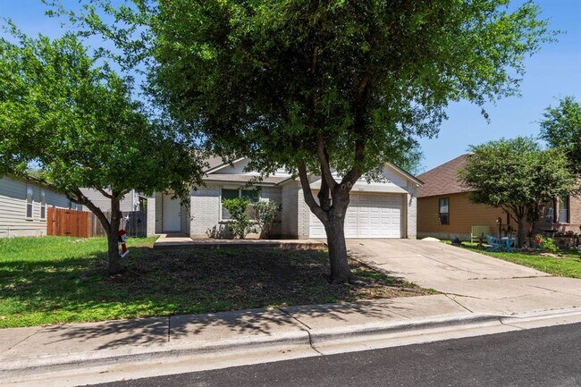 Building Photo - 2207 Kuykendall Dr