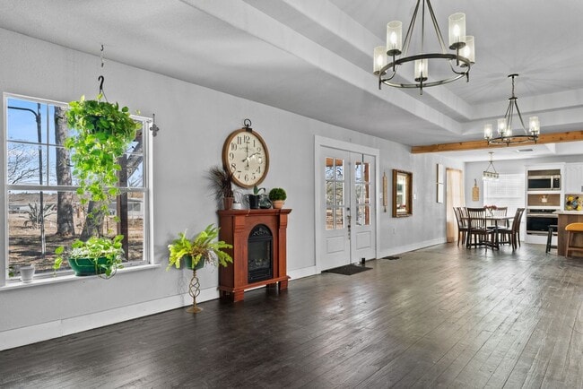 Building Photo - 15285 S Skaggs Rd