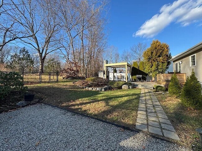 Foto del edificio - 83 Whiting St