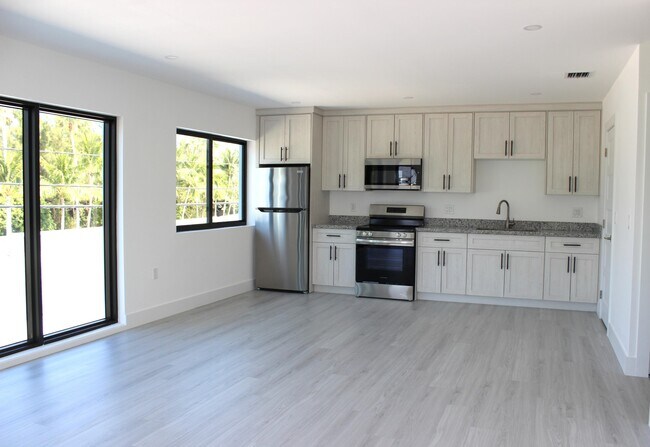 Foto del edificio - 85 Coco Plum Dr