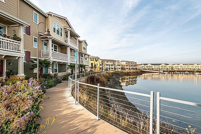 Walking Distance from the water - 635 True Wind Way