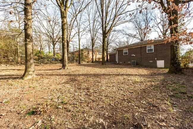 Foto del edificio - 7204 Marguerite Ln