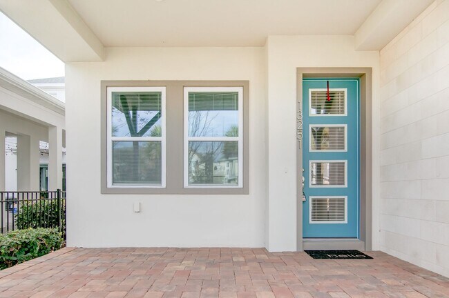 Foto del edificio - Stunning 2-story 3 Bed/2.5 Bath Home for R...